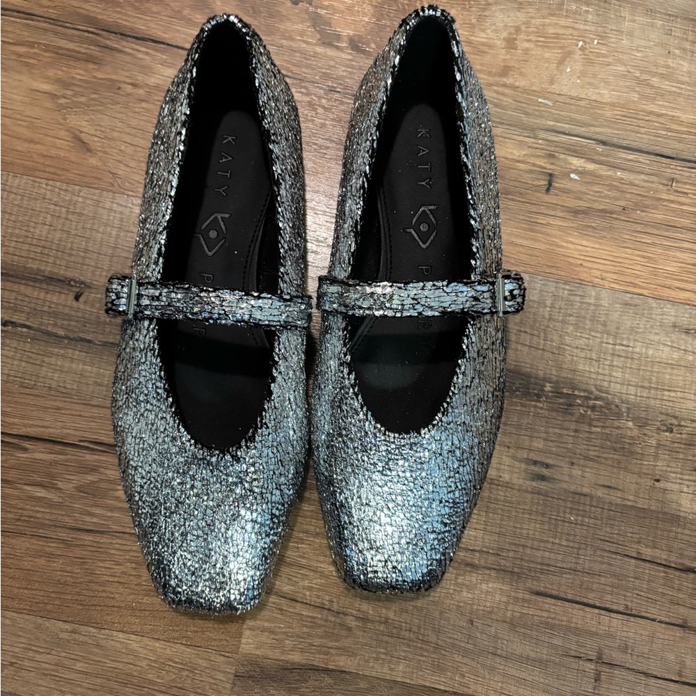 Katy Perry Metallic Silver-Black Mary Jane Flats